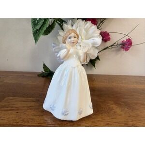 Royal Doulton Catherine HN3044 Bone China Figurine Lady Figure Vintage England
